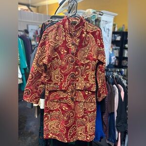 Flashback Tapestry Paisley Women's Full Length Coat - Red and Gold